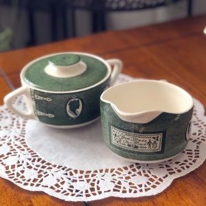 Vintage Royal USA Colonial Homestead Green Creamer Pitcher, Sugar Bowl with Lid